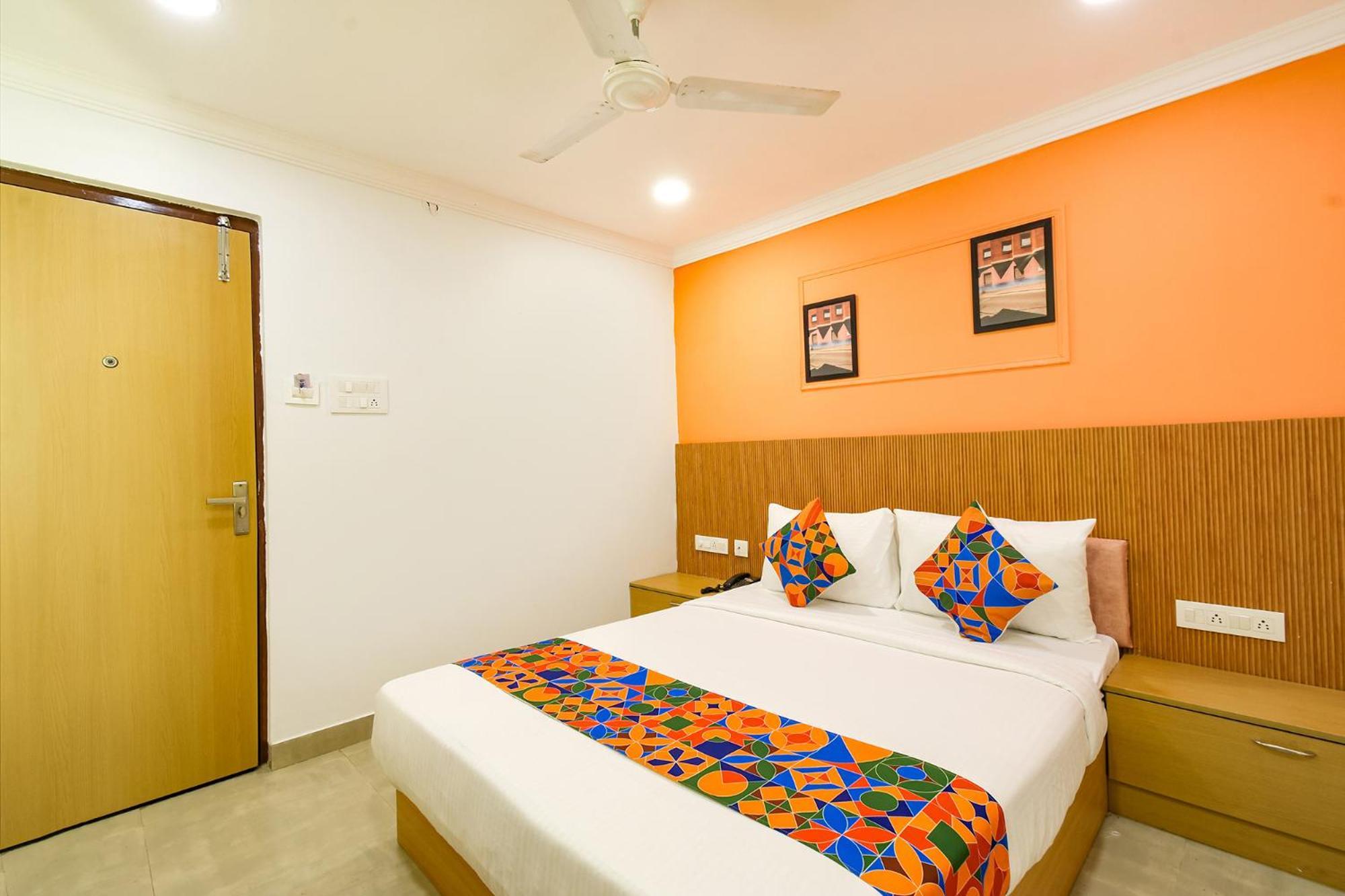 Fabhotel The Cinco Primera - Nr Kbr Park, Banjara Hills Hyderabad Exterior photo