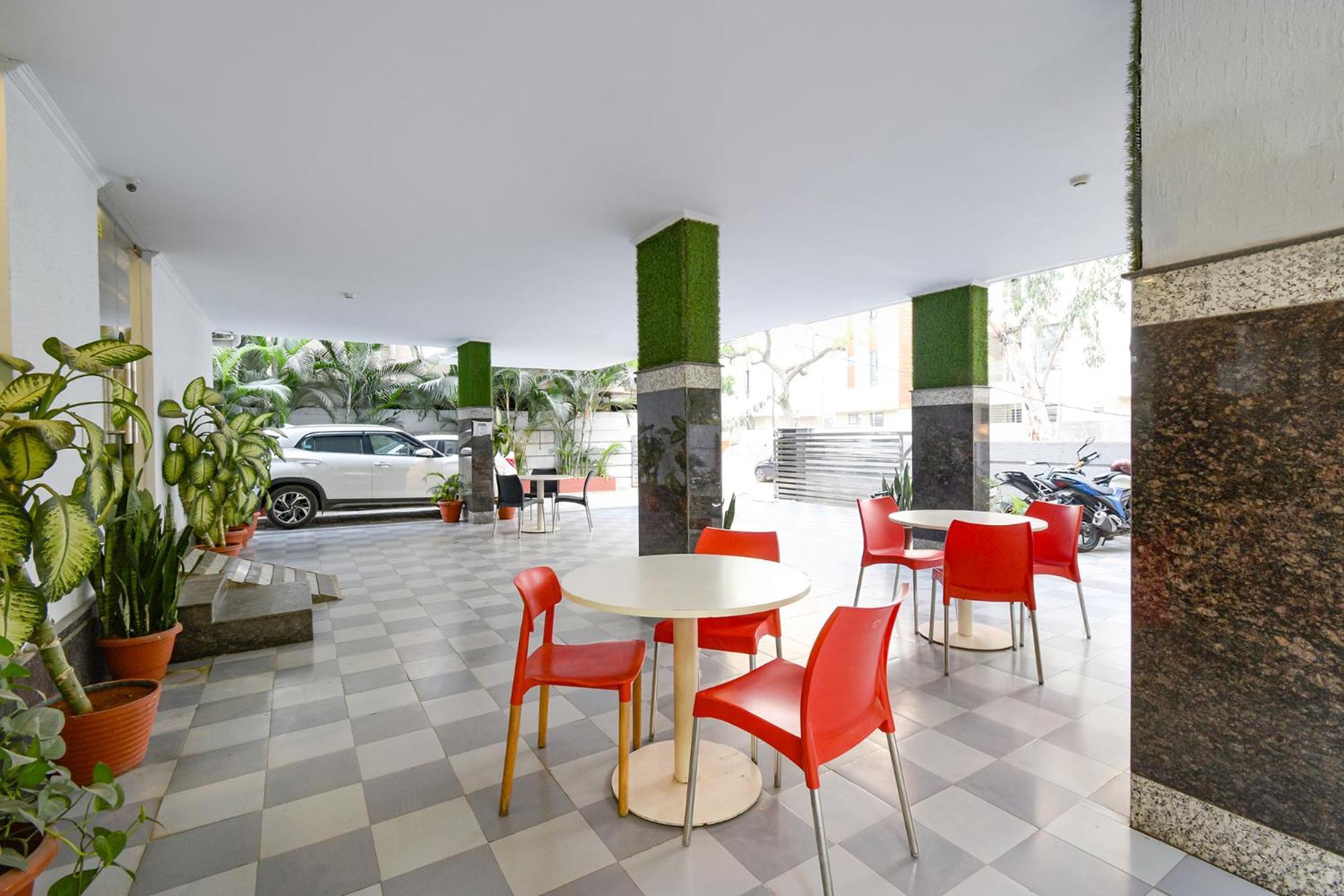 Fabhotel The Cinco Primera - Nr Kbr Park, Banjara Hills Hyderabad Exterior photo